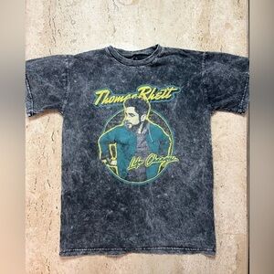 Thomas Rhett- Life Changes 2018 Concert Tee Size Medium